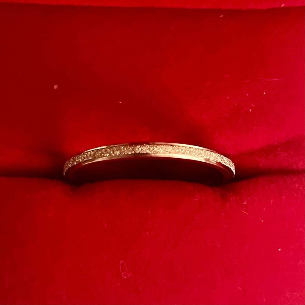 Textured Rose Gold 2mm Band Ring Size 9